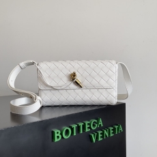 Bottega Veneta Satchel Bags